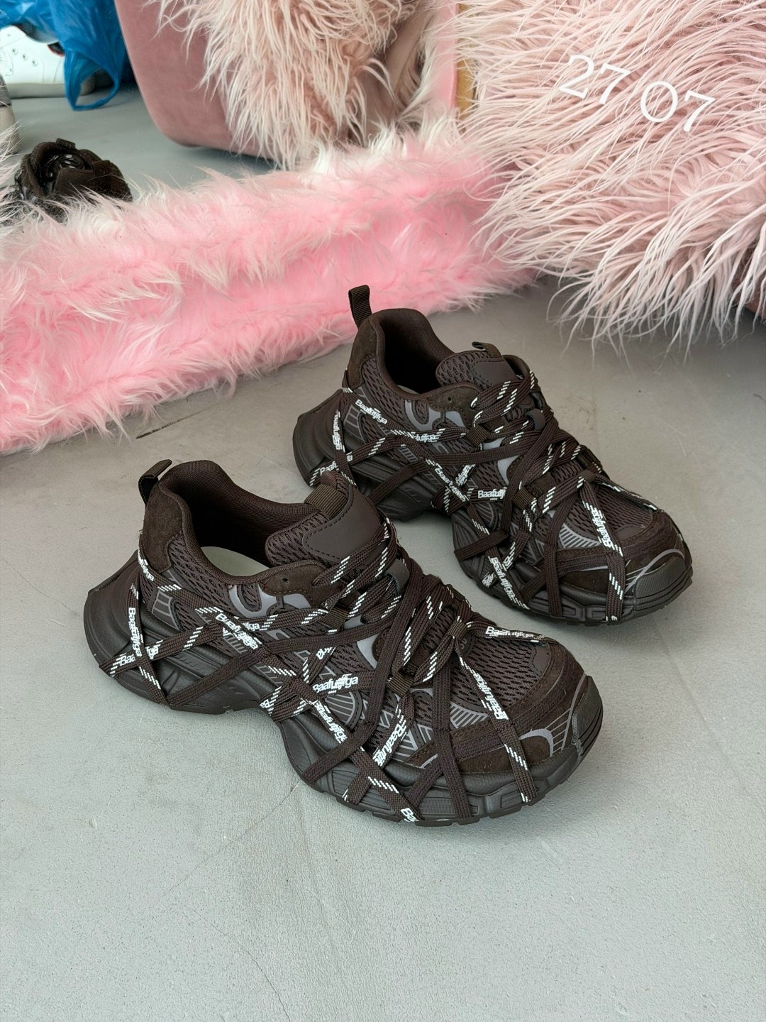 кроссовки 3xl extreme lace массивные на шнуровке balenciaga,кроссовки balenciaga,женские кроссовки balenciaga,кроссовки balenciaga 3 xl,кроссовки