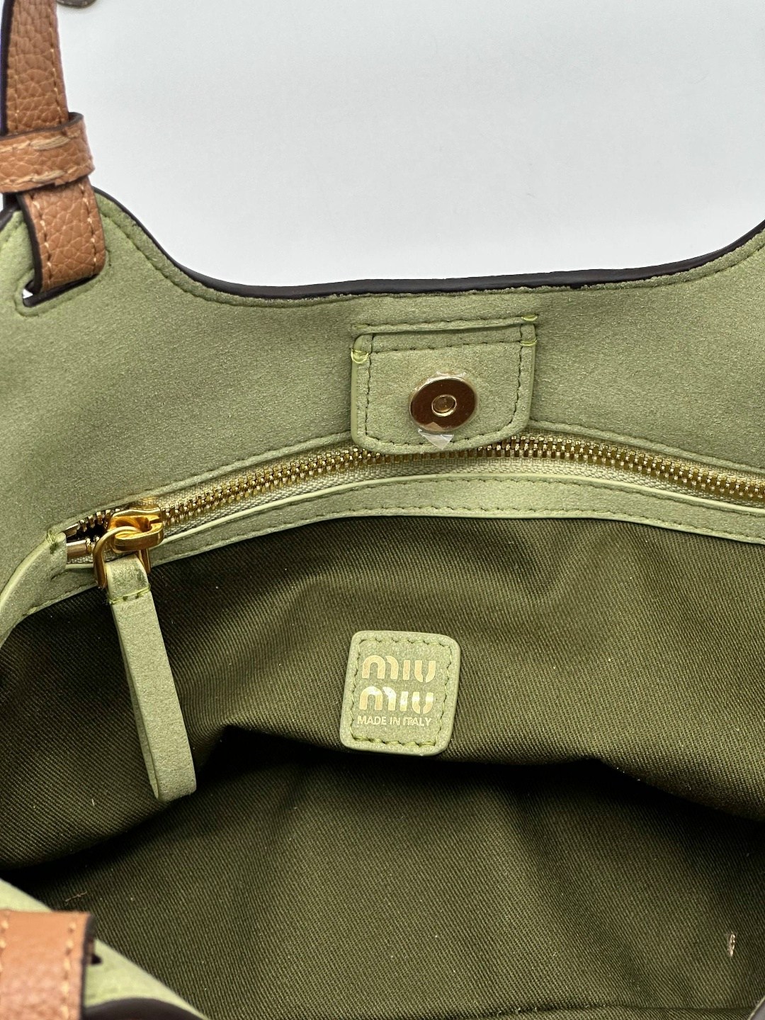 сумка,сумка женская miu miu,сумки miu miu,брендовая женская сумка,женская сумка