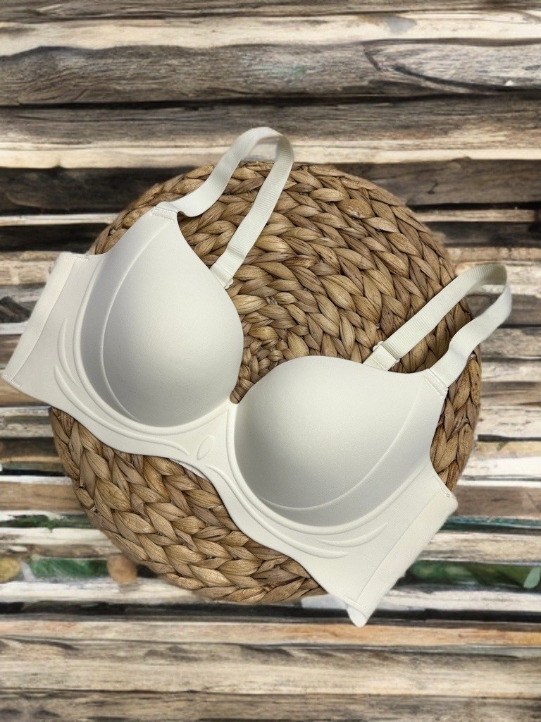 бюстгальтер,бюстгальтер женские,бесшовный бюстгальтер,бюстгальтер 95е,бежевый бюстгальтер