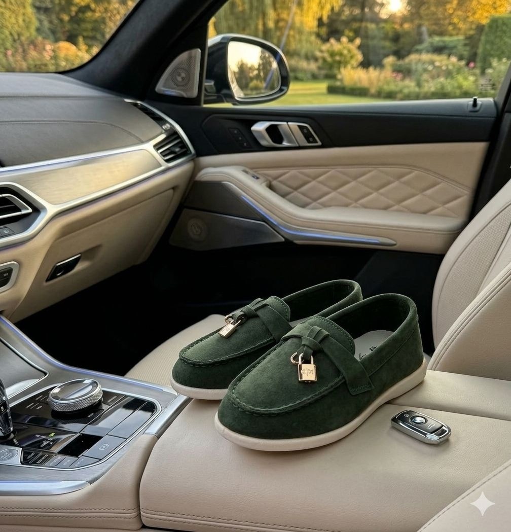 ,лоферы loro piana,замшевые лоферы,мокасины лоферы,лоферы женские loro piana