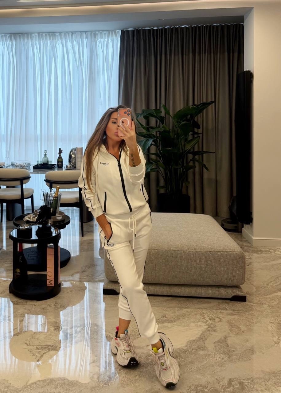 спортивный костюм женский,стильные костюмы,костюм спортивные женские костюмы,женский костюм,костюм спортивный