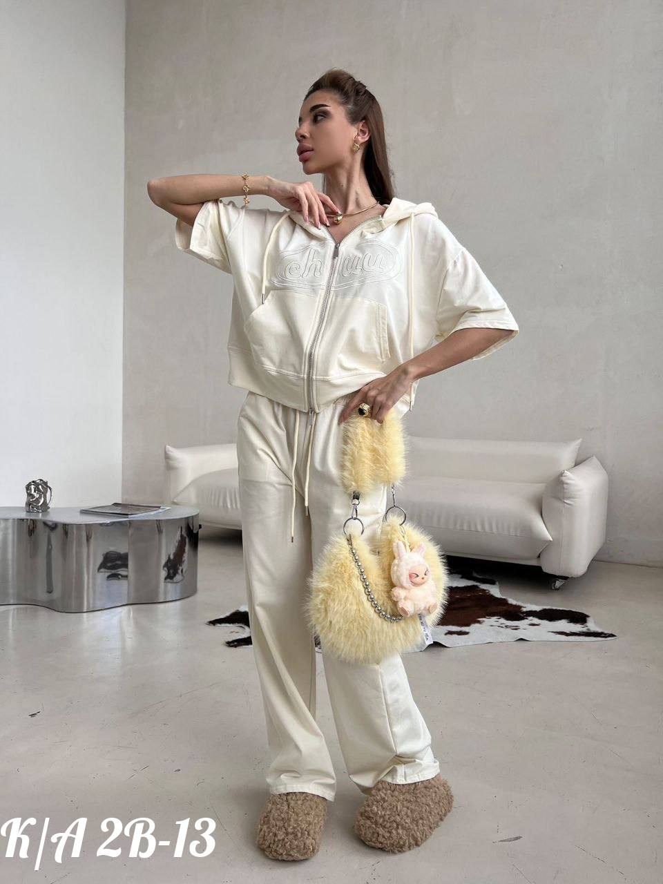 костюм женский,женский спортивный костюм,костюмы женские модные,стильные костюмы,костюм с брюками