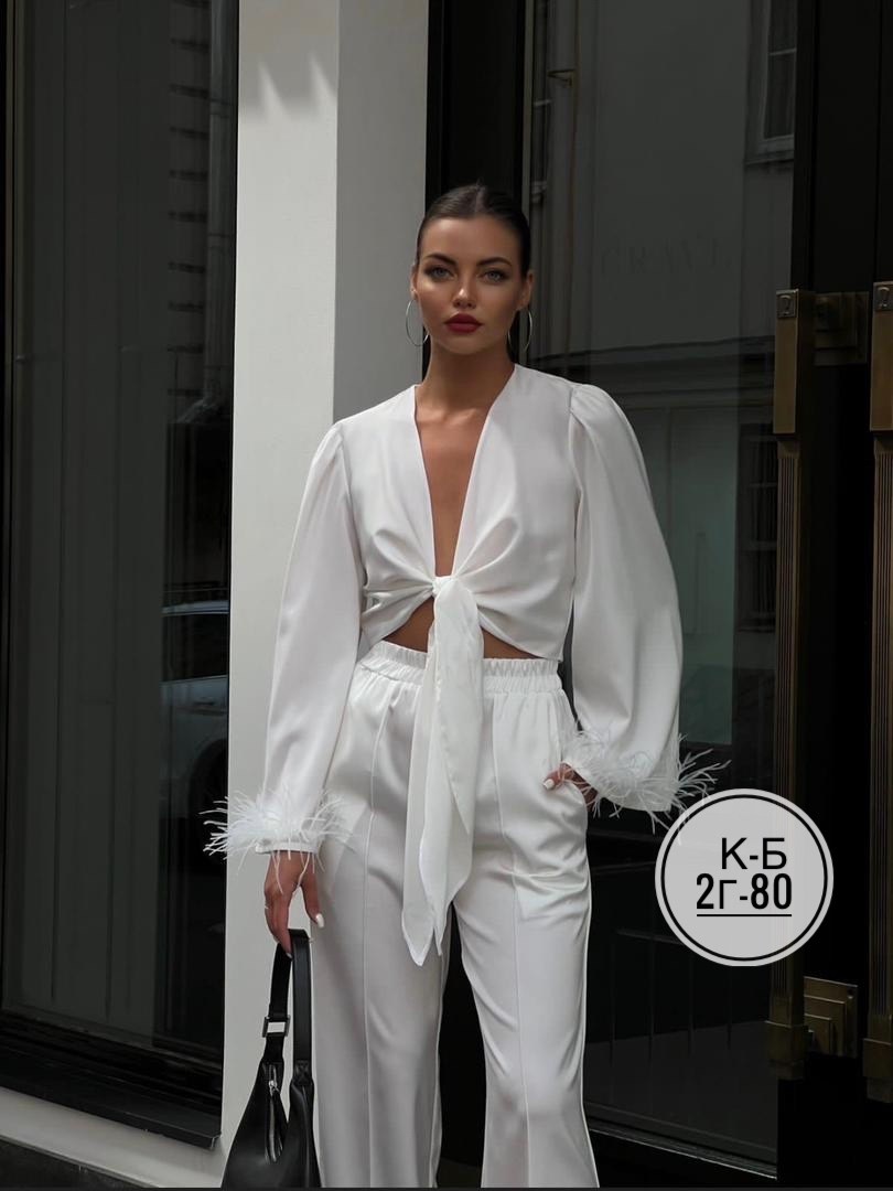 женский брючный костюм,женский костюм,брючный костюм с перьями,