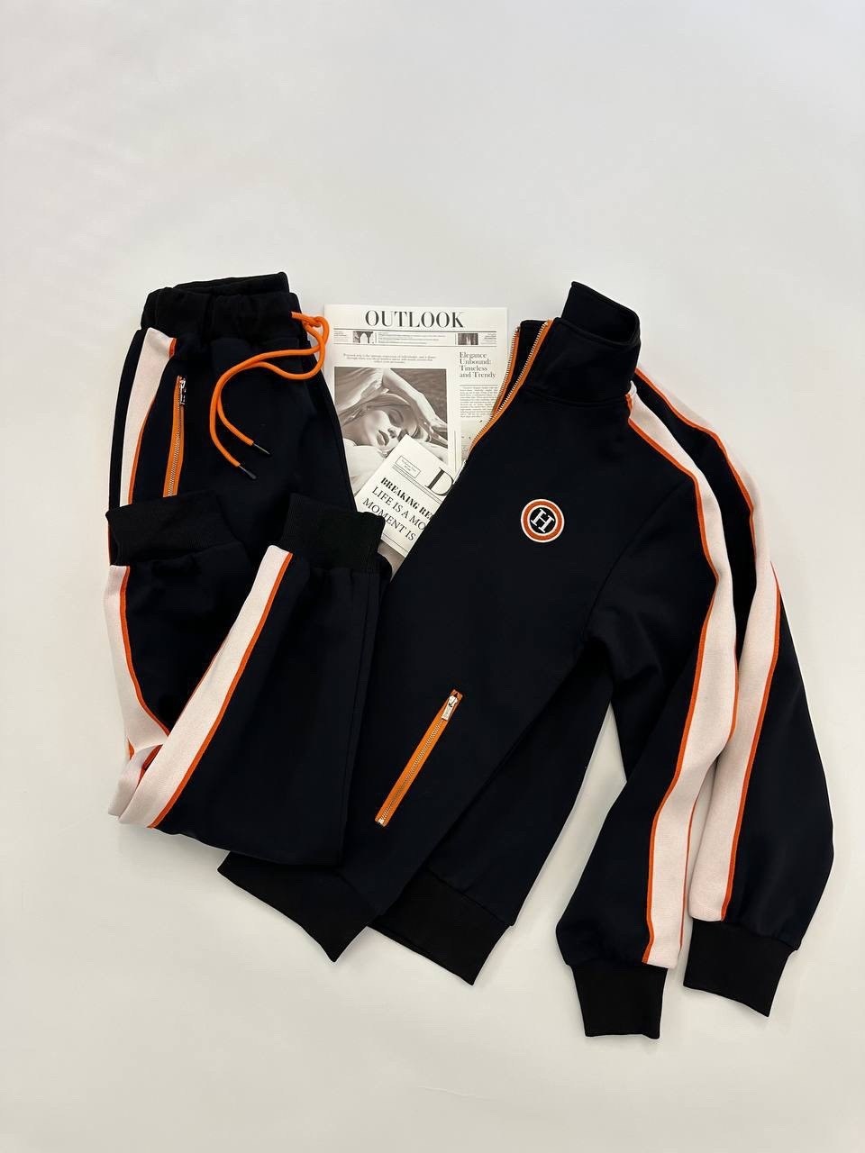 костюм спортивный,спортивный костюм женский,костюм женский,спортивная одежда для женщин,спортивная мода