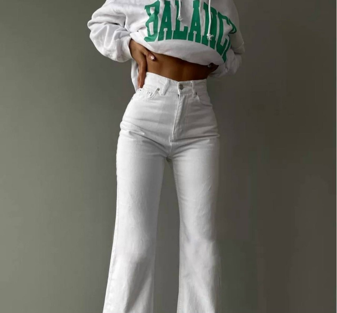 белые джинсы,джинсы женские белые,джинсы женские,стильные джинсы,джинсы с разрезом