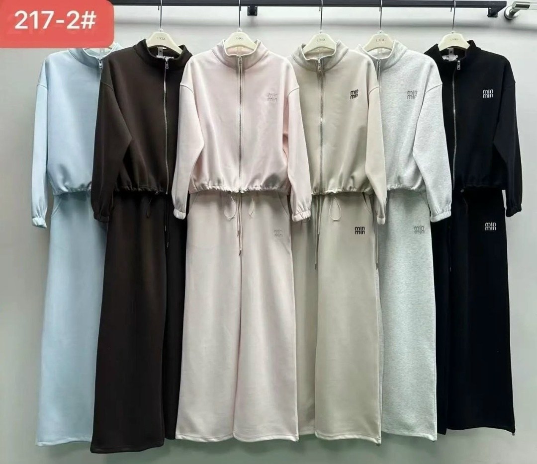 женский костюм,cпортивный костюм женский на флисе,костюм на флисе,женский костюм на флисе,женский спортивный костюм