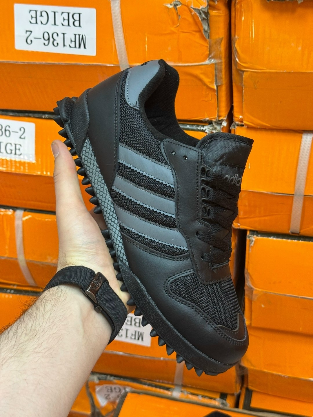кроссовки,кроссовки женскиe,кроссовки adidas zx 700,adidas кроссовки,