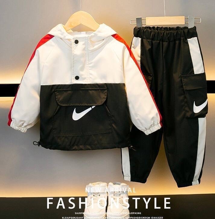 спортивный костюм на мальчика,костюм спортивный nike,комплект одежды nike,детские спортивные костюмы,детский костюм спортивный