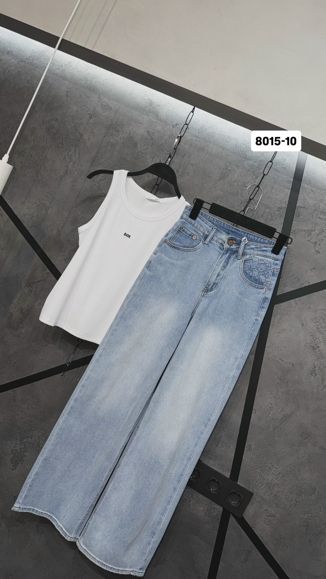 джинсы женские,модные джинсы,джинсы со стразами,джинсовые брюки,женские джинсы со стразами