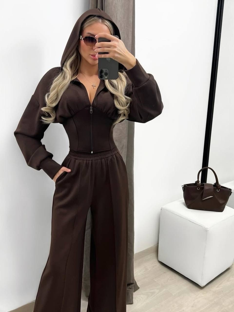 стильные костюмы,женские костюмы,комбинезон на флисе,костюм коричневый