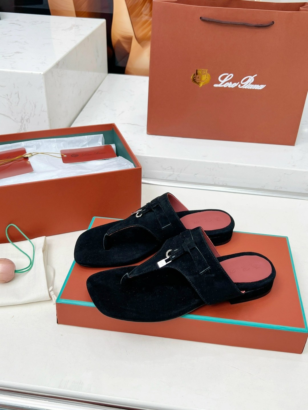 ,женские сандалии,женские шлепанцы,модная женская ,шлепанцы premium