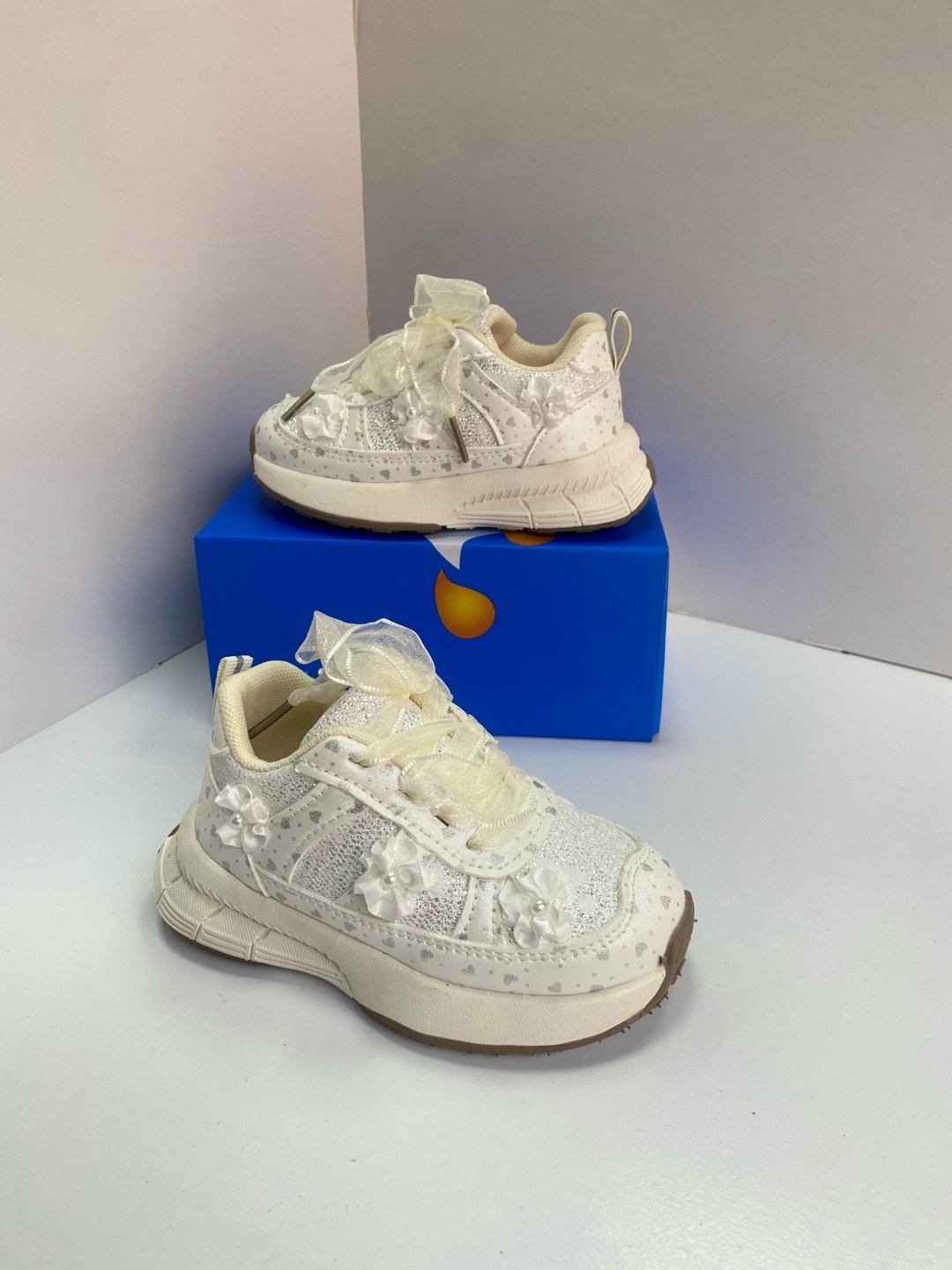 женские кроссовки,кроссовки,детские кроссовки,модные кроссовки,повседневные кроссовки