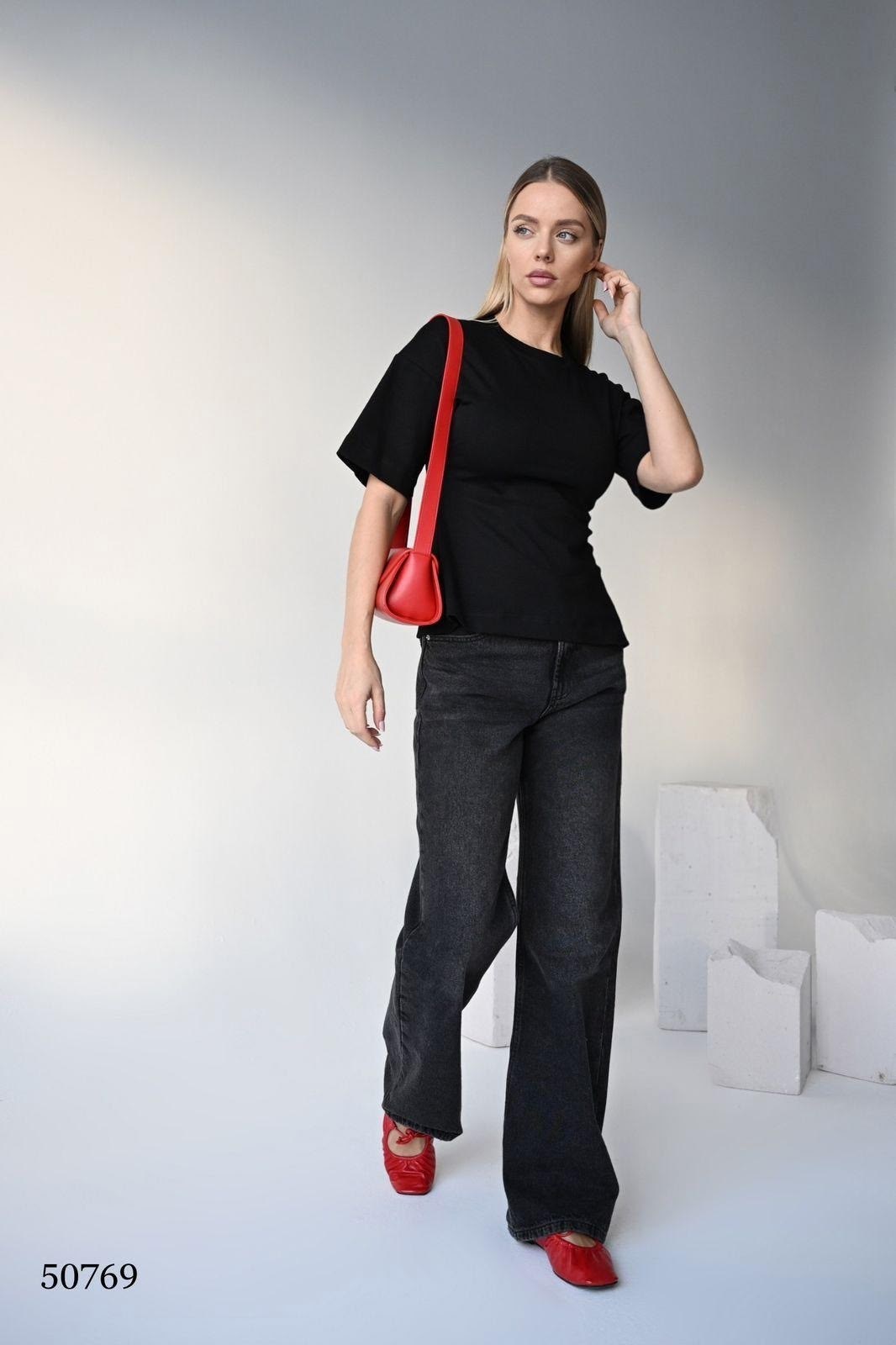 футболки женская,женская базовая футболка,женская футболка оверсайз,коричневая футболка,базовая однотонная женская футболка