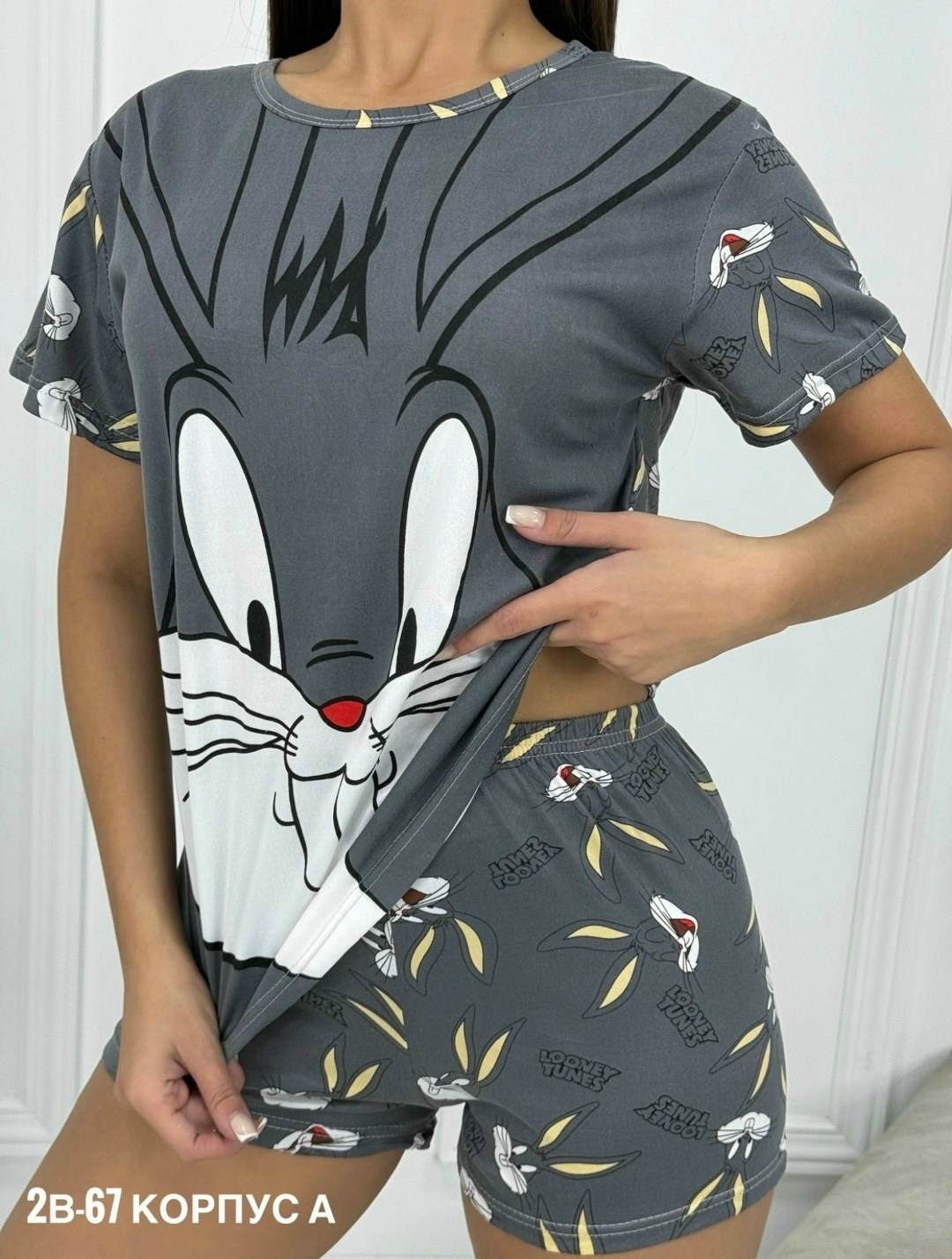 пижама серая,пижама с багз банни женская,женская пижама "багз банни" 44-46 размера,пижама женская с шортами,женские пижамы
