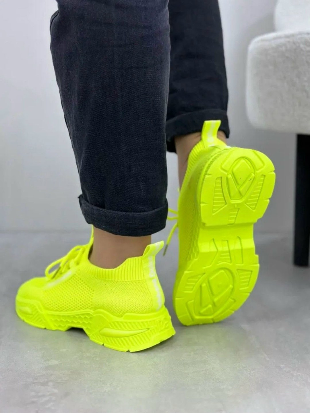 кроссовки женскиe,кроссовки,кроссы женские,кроссовка,белые женские кроссовки