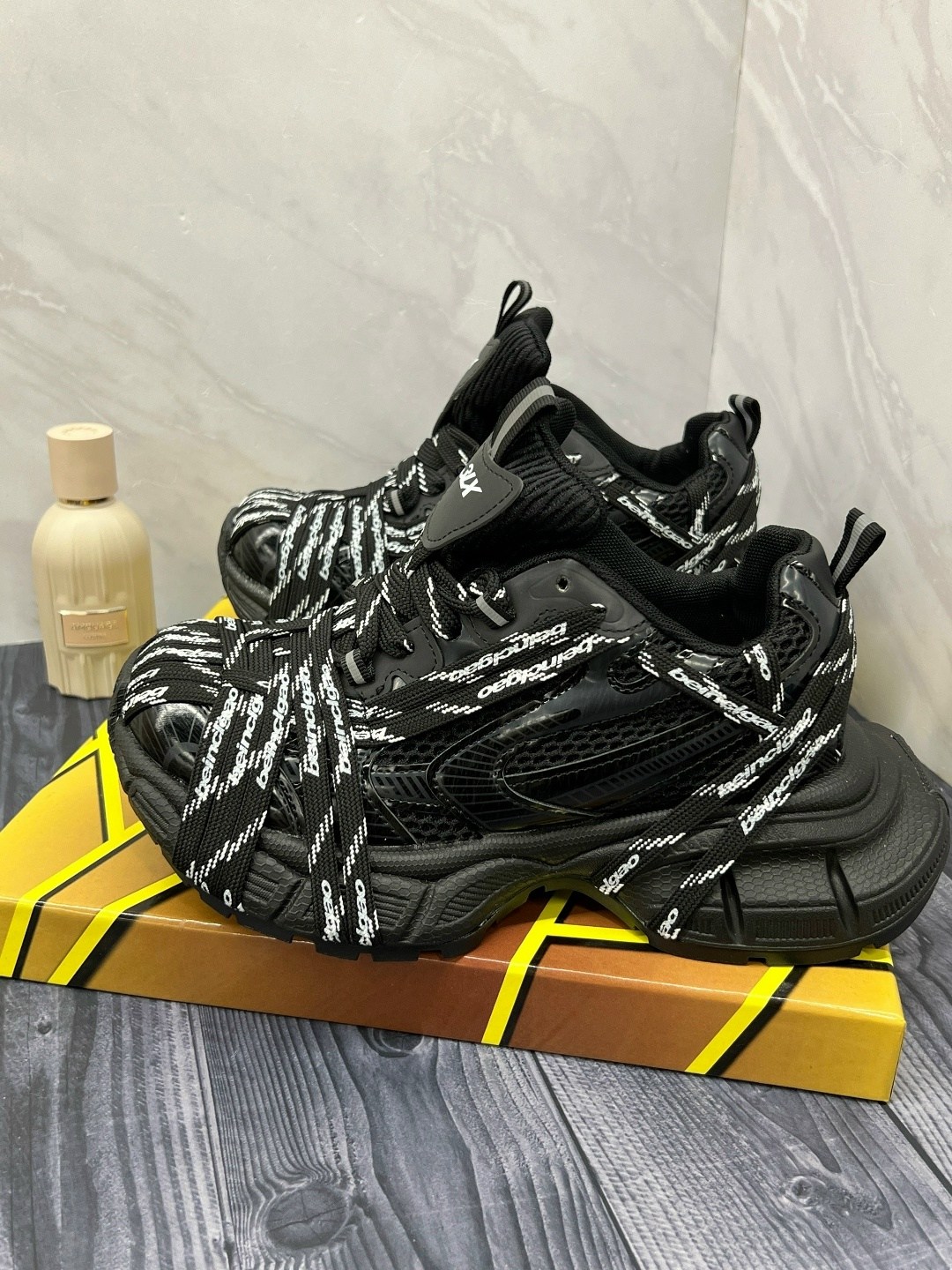 кроссовки 3xl extreme lace массивные на шнуровке balenciaga,кроссовки женские balenciaga,кроссовки balenciaga,кроссовки balenciaga 3 xl,кроссовки баленсиага 3xl