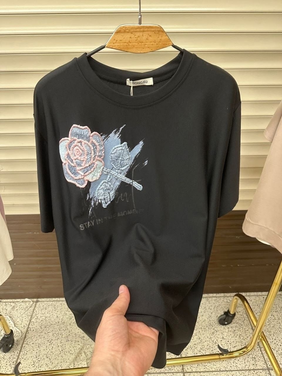 футболки женская,футболки для женщин,футболки для девочек,футболки модные,летние футболки