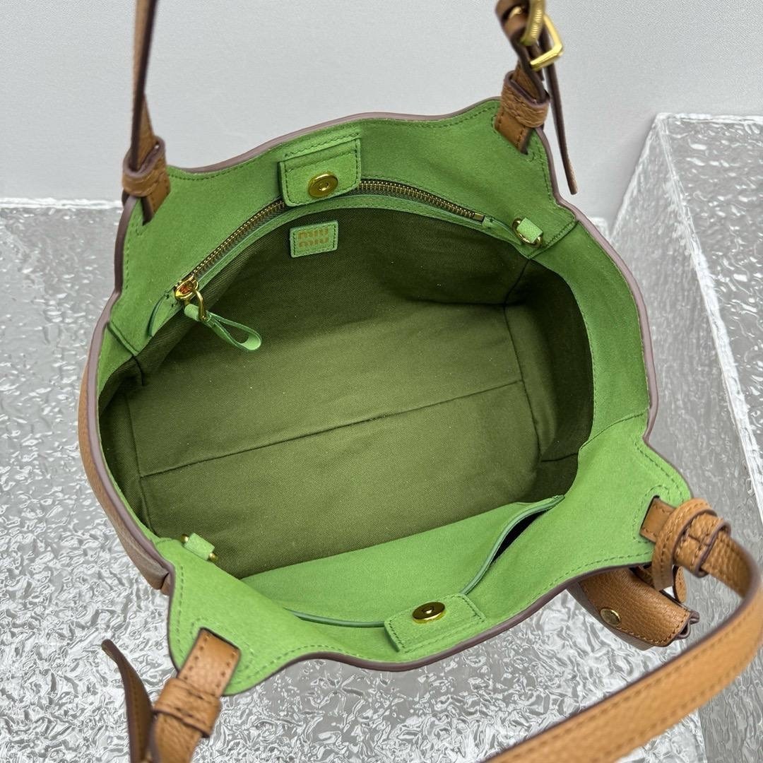 сумки,сумка женская miu miu,сумки женская,сумка prada женская,сумка