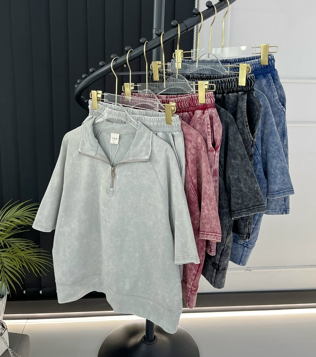 женский костюм с шортами,костюм с шортам,домашний костюм шорты,костюм женский,трикотажные костюмы