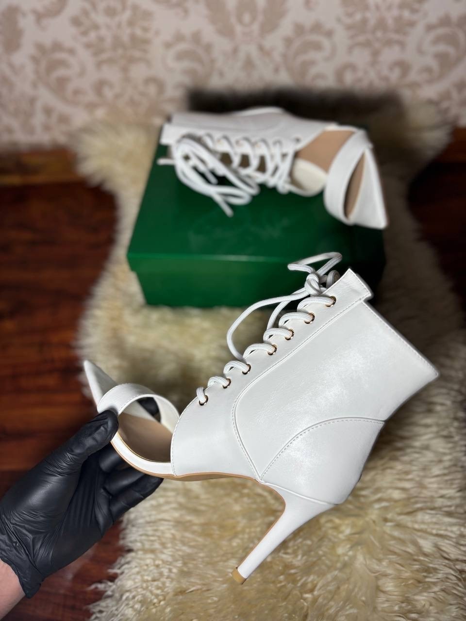 ,белые ботильоны на шнуровке,женские ботильоны на шнуровке,женская ,женские ботильоны