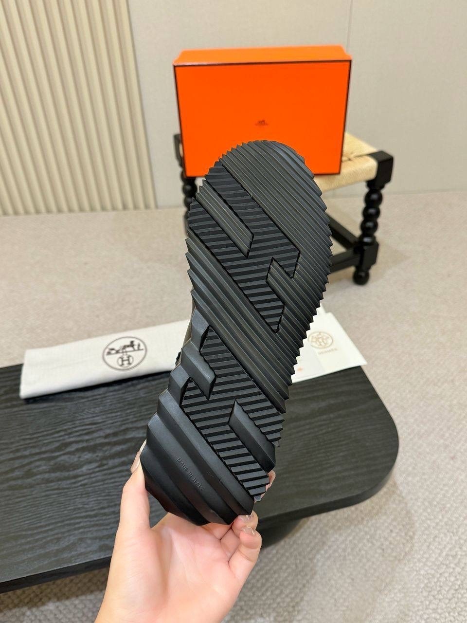 кроссовки гермес мужские,,кроссовки мужские hermes,кроссовки hermes,кроссовки мужские кожаные