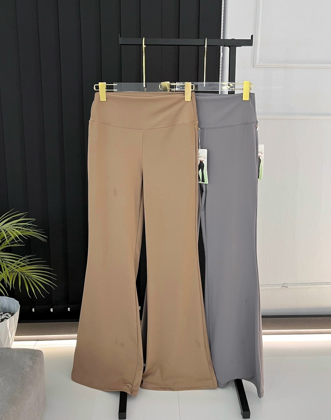 брюки широкие,повседневные брюки клеш,брюки клеш,женские брюки клеш,брюки женские облегающие клеш с высокой талией