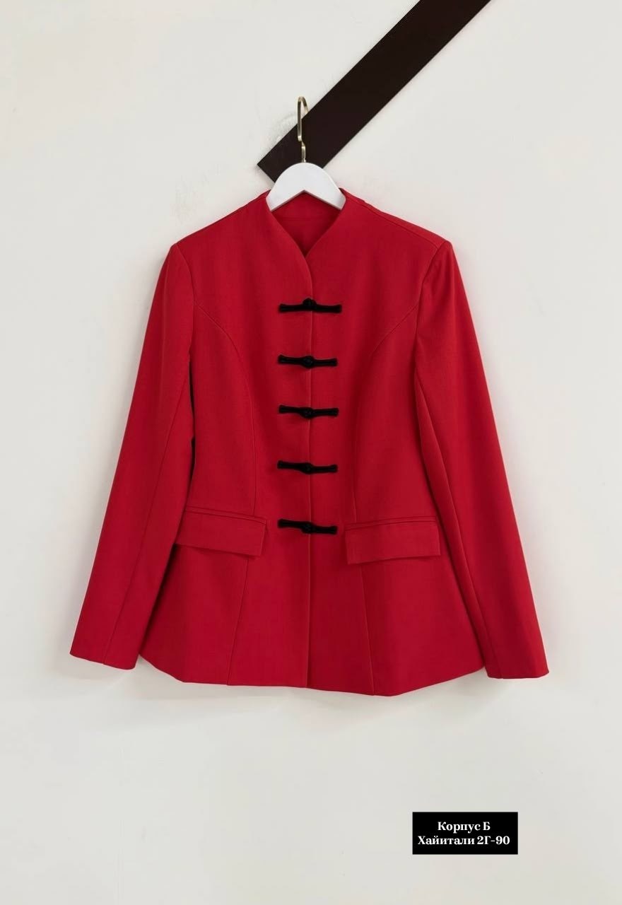 женский пиджак со стойкой воротником,однобортный блейзер с воротником-стойкой dolce & gabbana черный,осенний черный пиджак в китайском стиле с воротником-стойкой,женские жакеты,приталенный жакет