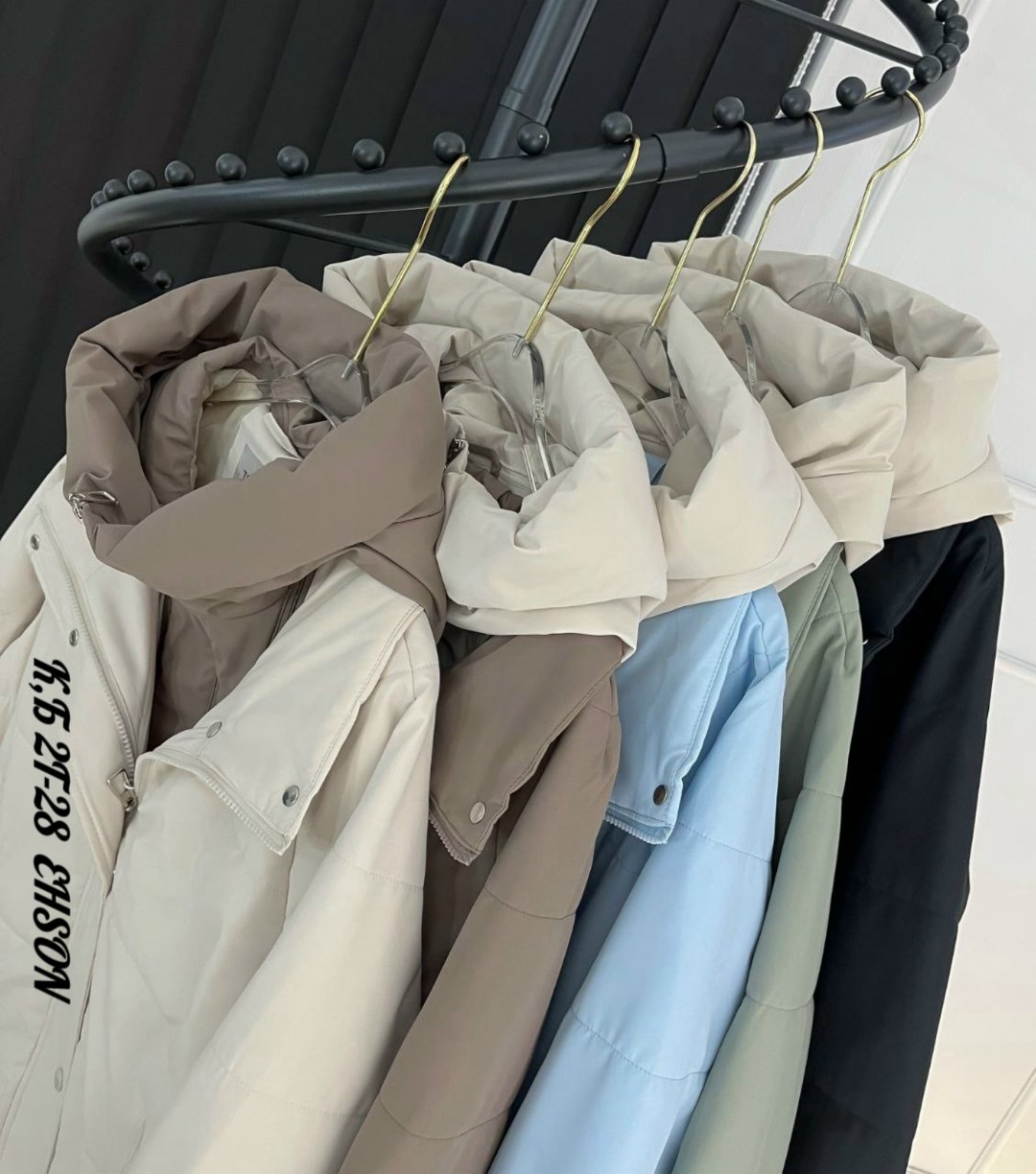 куртка женская,женская куртка демисезонная,куртка женская двухсторонние,куртка женская бежевая,куртка женская белая