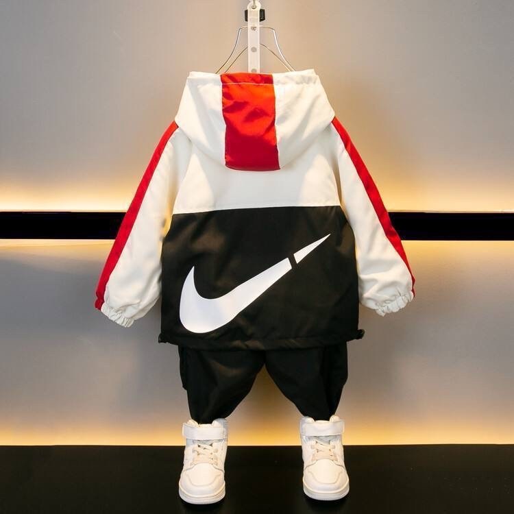 спортивный костюм на мальчика,костюм спортивный nike,комплект одежды nike,детские спортивные костюмы,детский костюм спортивный