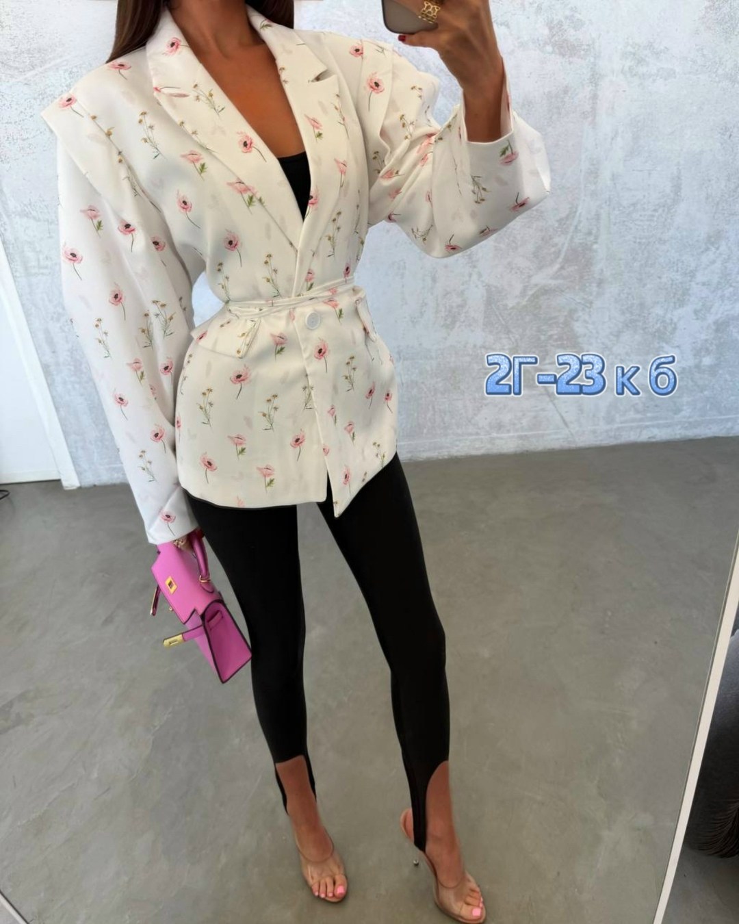 женский пиджак,женский пиджак белый,пиджак,пиджак оверсайз с цветочным принтом leroy style,жакет с цветочным принтом