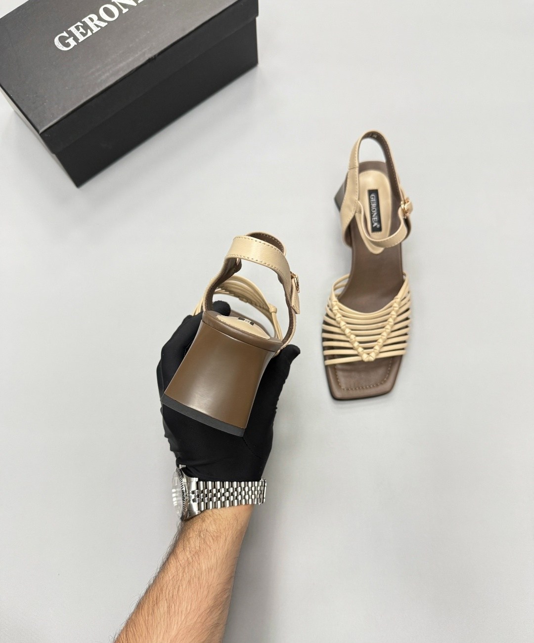 ,босоножки женские,босоножки открытые,босоножки на каблуках,босоножки черные