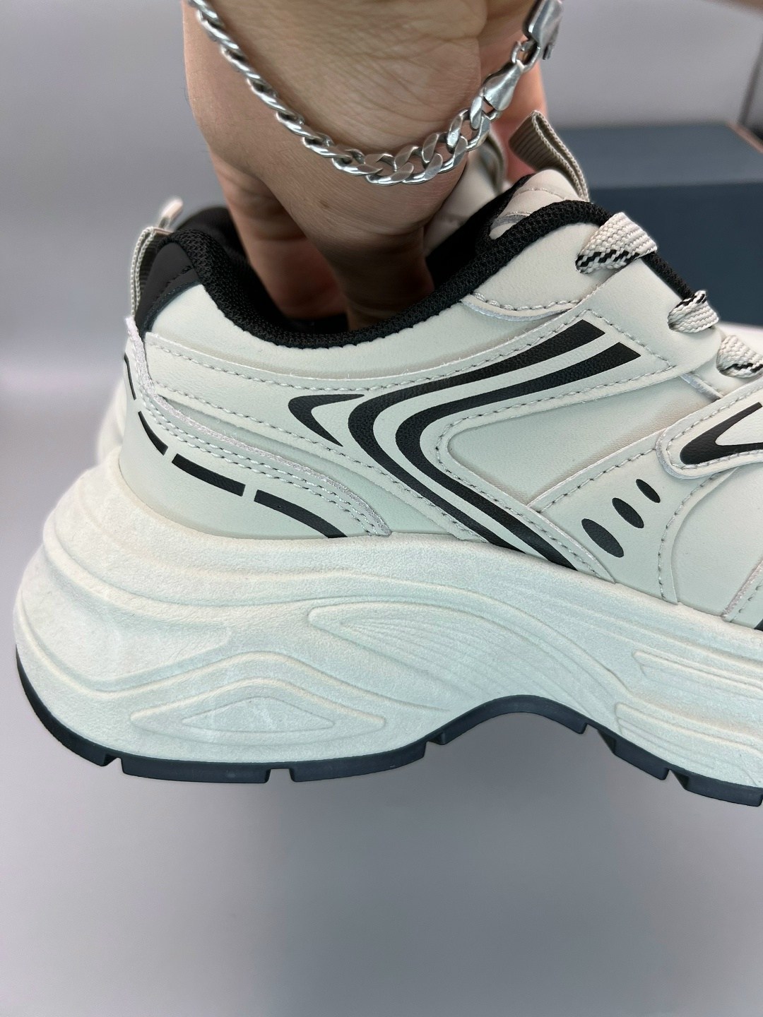 женские кроссовки,кроссовки,массивные кроссовки,белые кроссовки,белые кроссовки женские