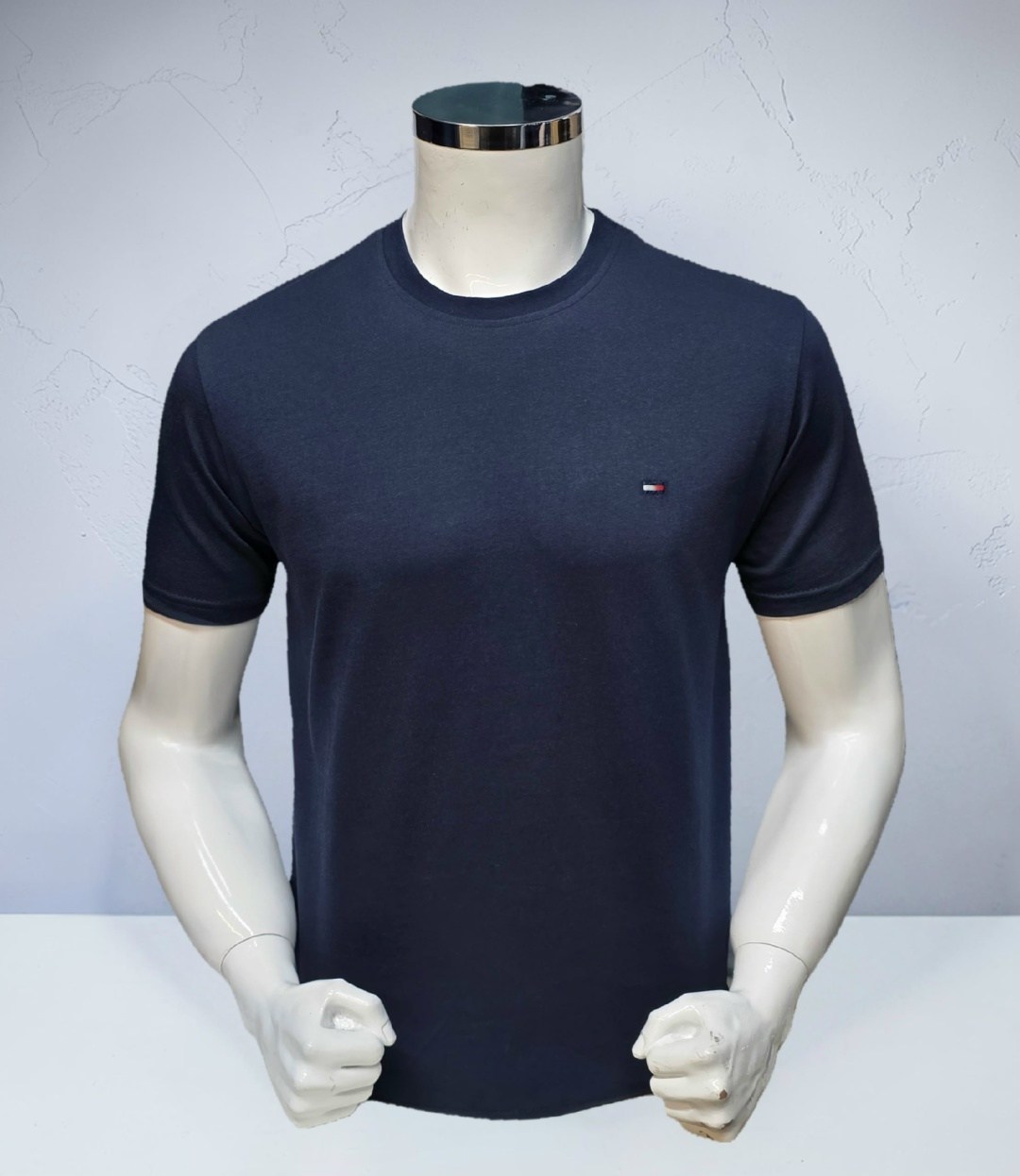 tommy hilfiger мужская футболка,футболки tommy hilfiger,белая мужская футболка,футболка tommy hilfiger белый,футболка мужская tommy hilfiger 10423841 белая m