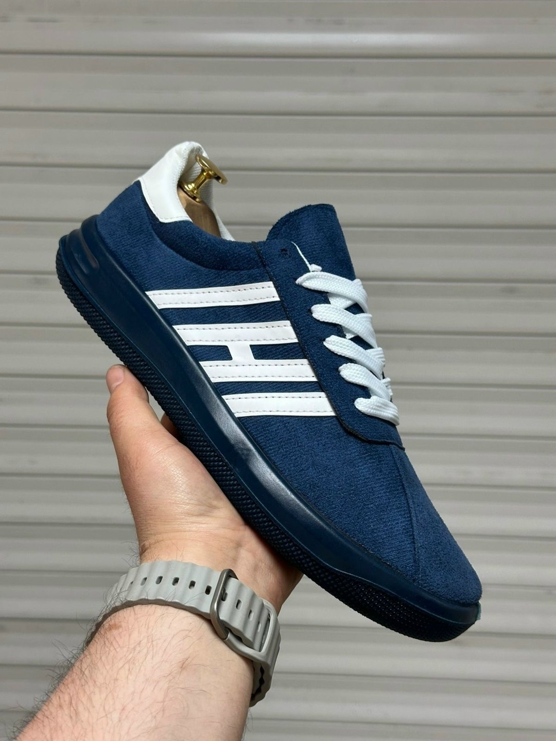 ,кроссовки adidas,кроссовки адидас,кроссовки,синие кеды адидас с рынка