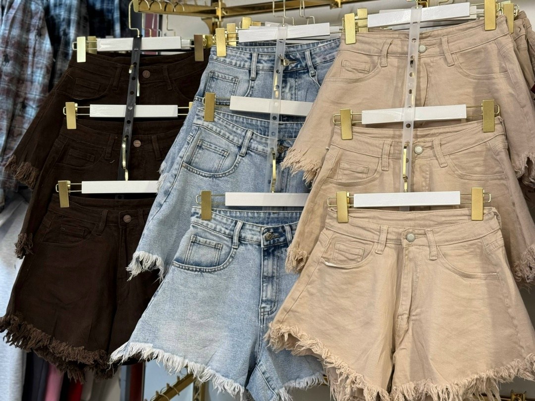 женские шорты,шорты джинсовые женская,джинсовые шорты,шорты бриджи,повседневные шорты