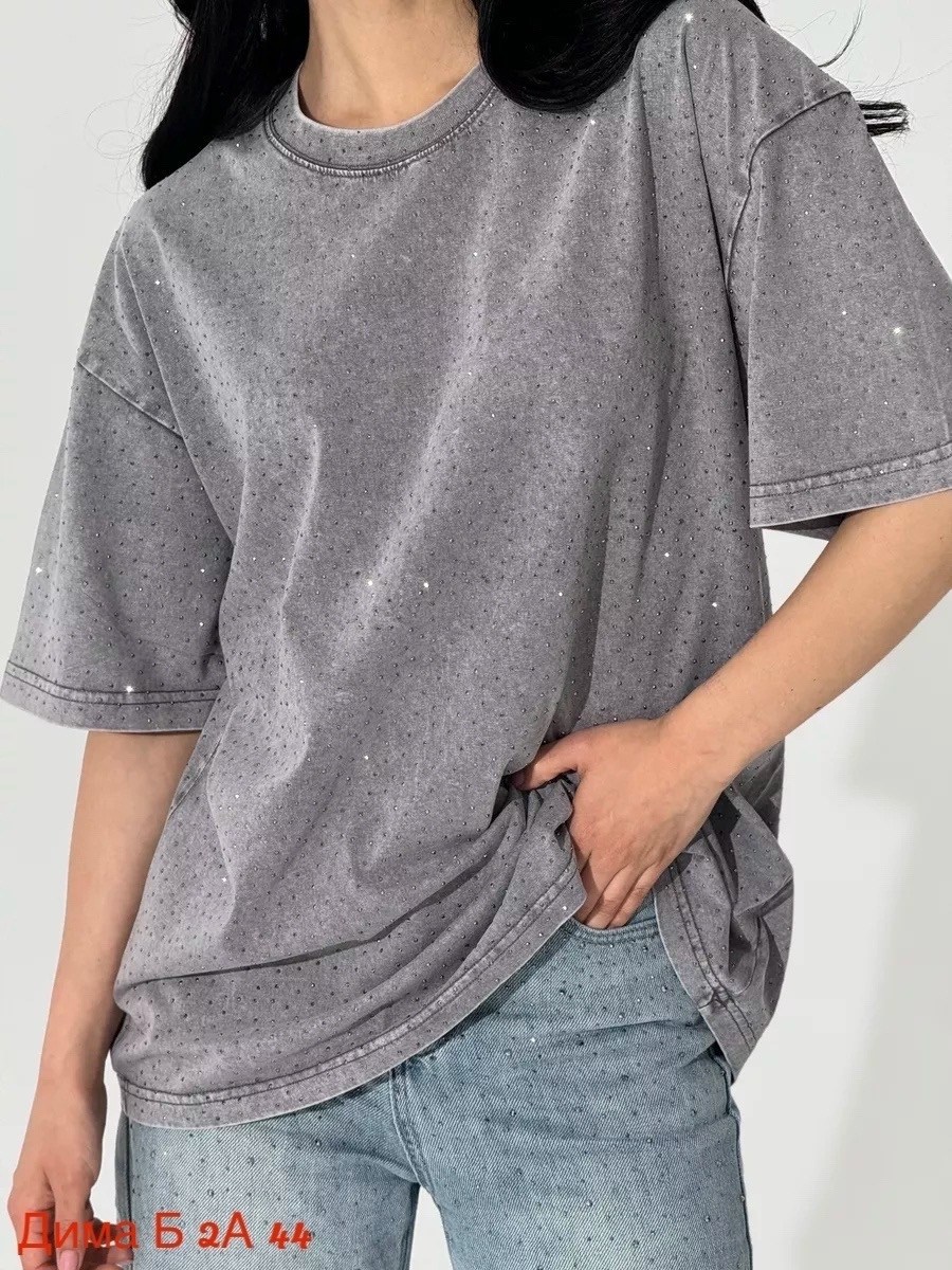 футболки женская,футболка со стразами,футболка оверсайз со стразами,женская футболка оверсайз со стразами,футболка оверсайз со стразами emlis цвет светло-серый