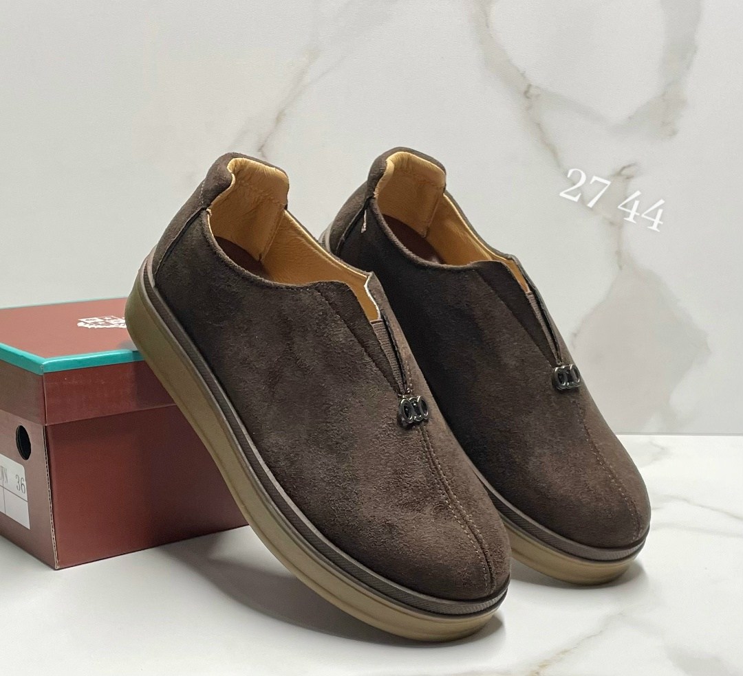 ,замшевые лоферы loro piana,лоферы loro piana,лоферы женские замшевые,замшевые ботинки loro piana