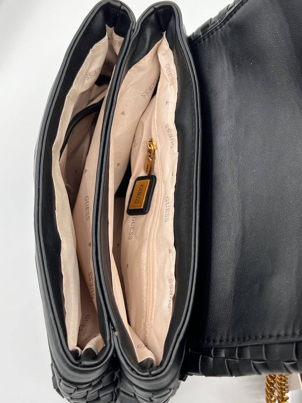 женская сумка guess,сумка guess через плечо,сумка guess,guess сумка кросс боди,сумка женская через плечо guess