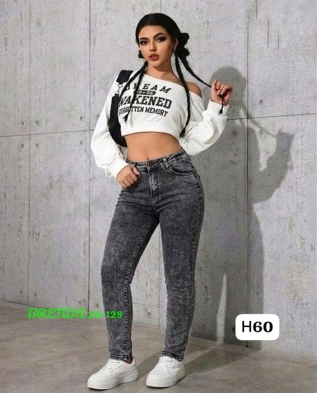 женские джинсы,женские джинсы мом,джинсы женские широкие,модные женские джинсы,модные джинсы