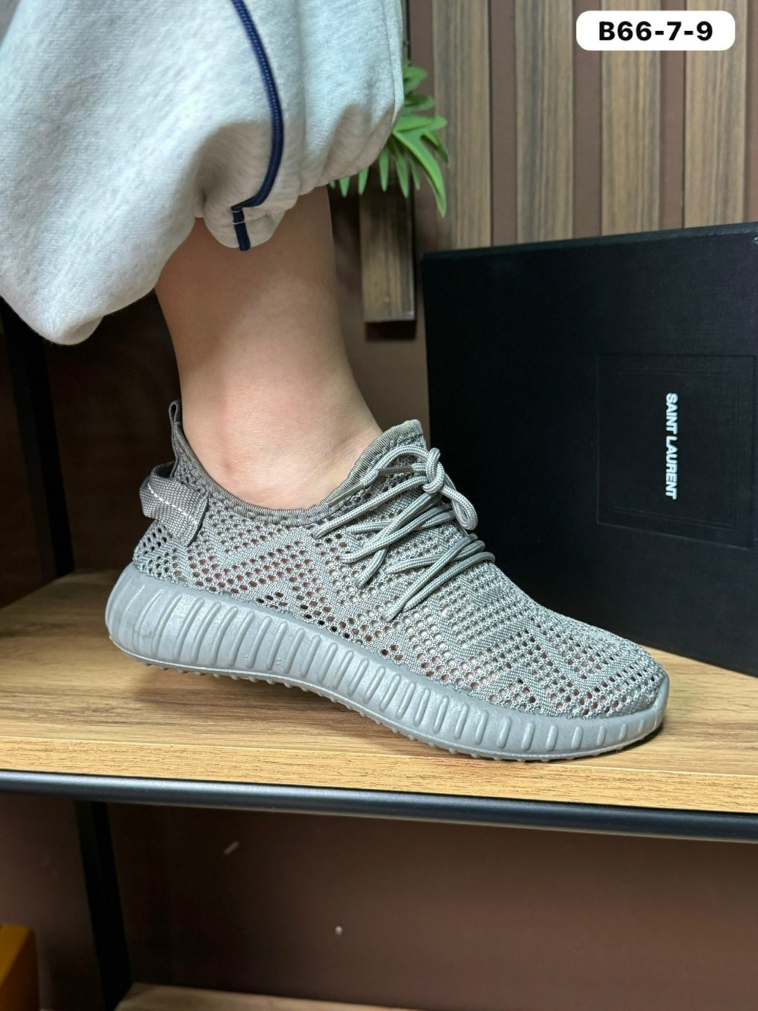 кроссовки,кроссовки женскиe,кроссовки изи,кроссовки тряпочные,изики кроссовки