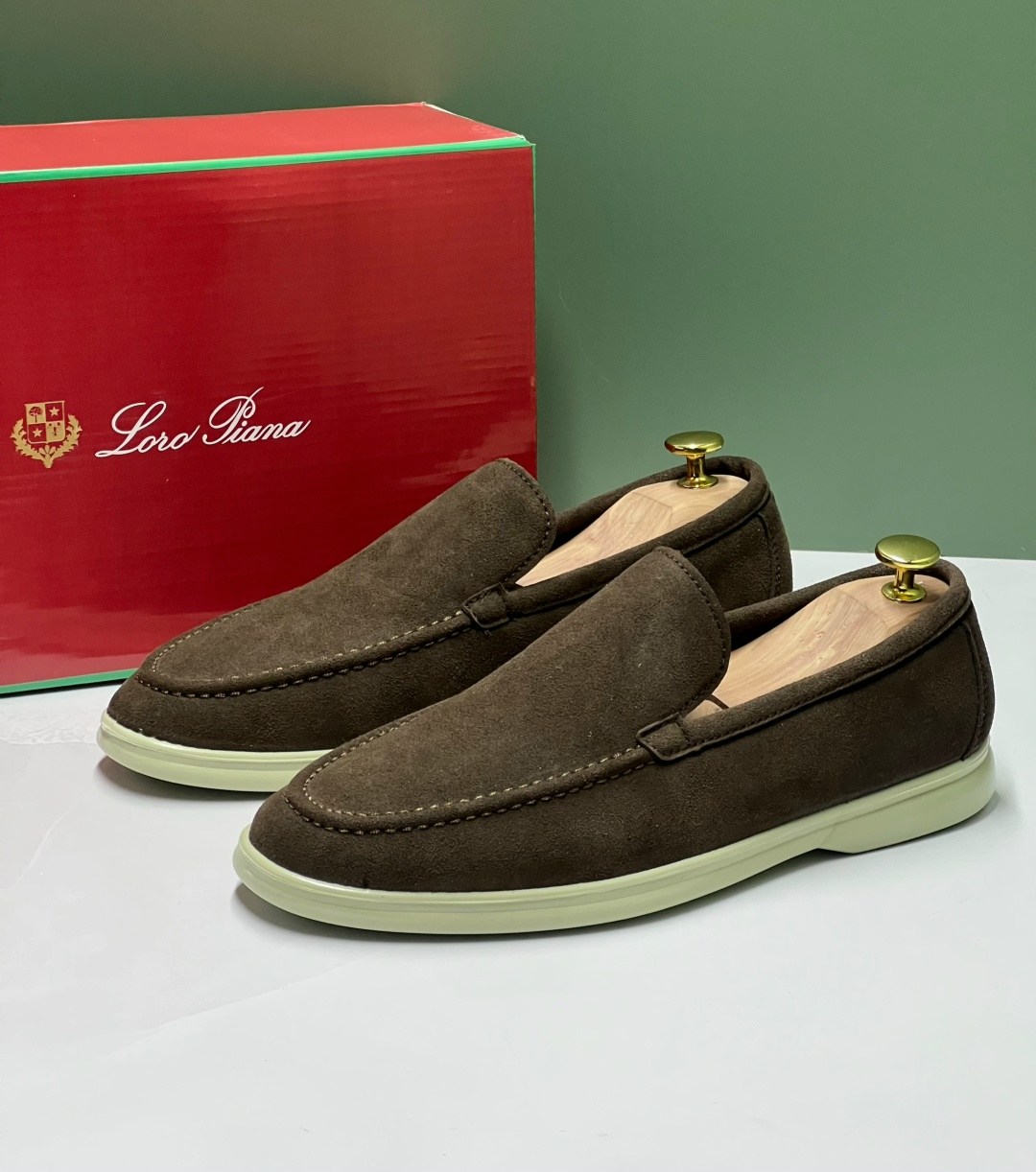 loro piana лоферы мужские,замшевые лоферы summer walk loro piana серый,лоферы мужские замшевые loro piana suede lux olive,мужские замшевые лоферы,лоферы loro piana