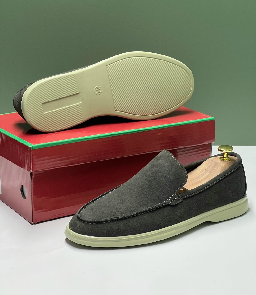 мужские лоферы loro piana,,лоферы loro piana,замшевые лоферы loro piana,лоферы из натуральной замши