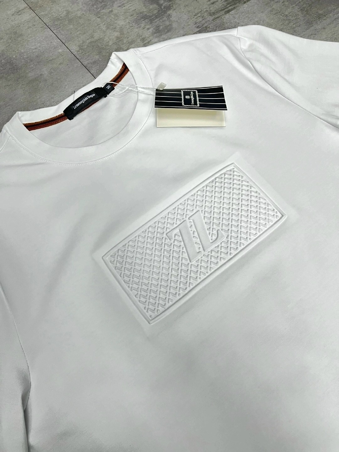 футболки для мужчин,фенди футболка мужская белая,мужская футболка,футболка,футболки мужские брендовые