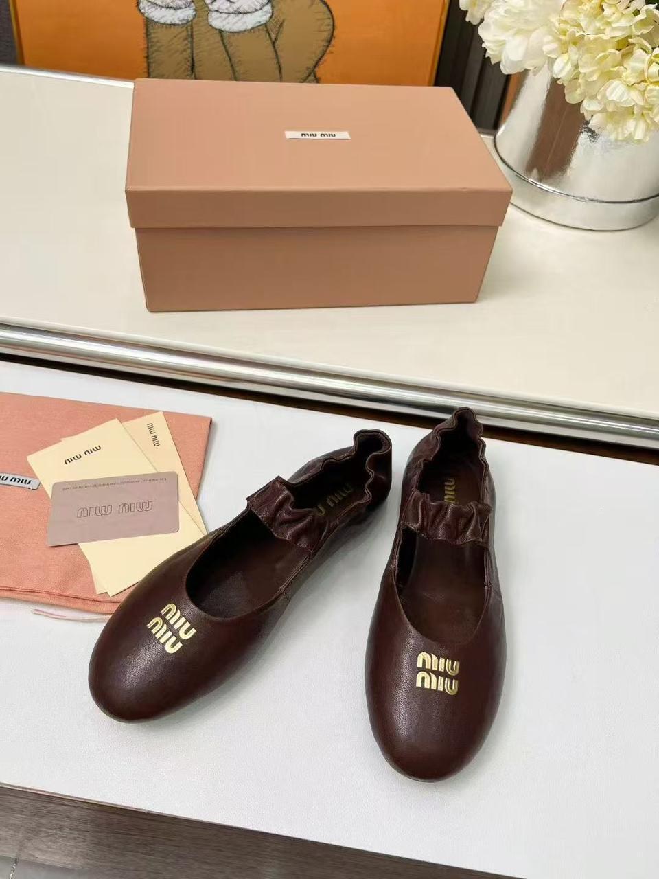 ,женские черные замшевые туфли miu miu,балетки miu miu,женские черные замшевые туфли miu miu lm-21960,женские балетки