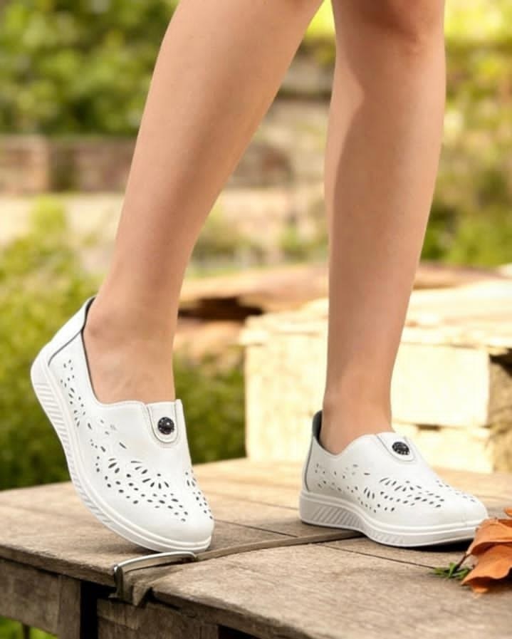 летняя женская ,,медицинская  на плоской подошве,летние туфли женские,женская