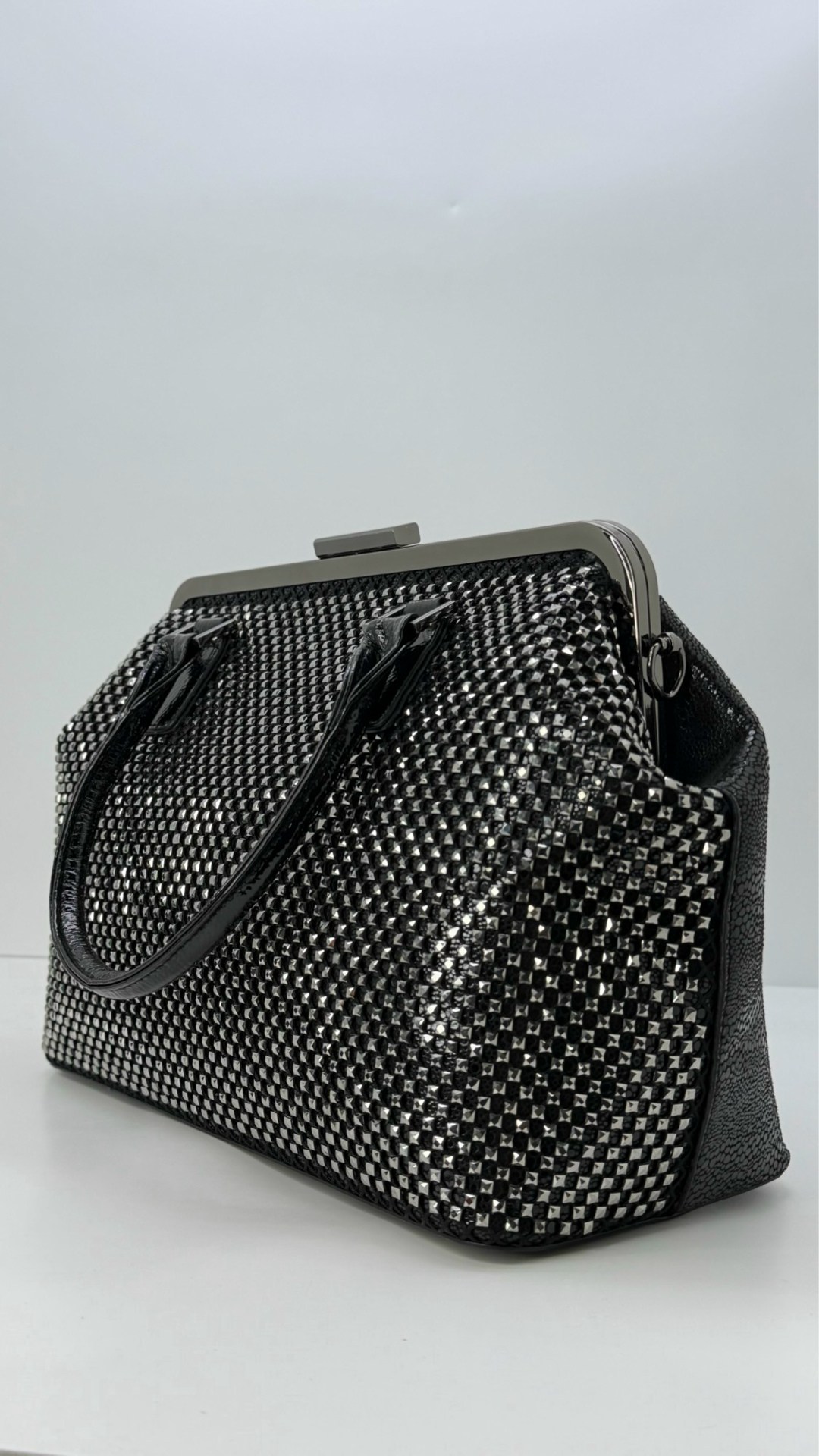 сумка,сумка женская,сумка со стразами,polina eiterou клатч черный,сумка вечерний клатч