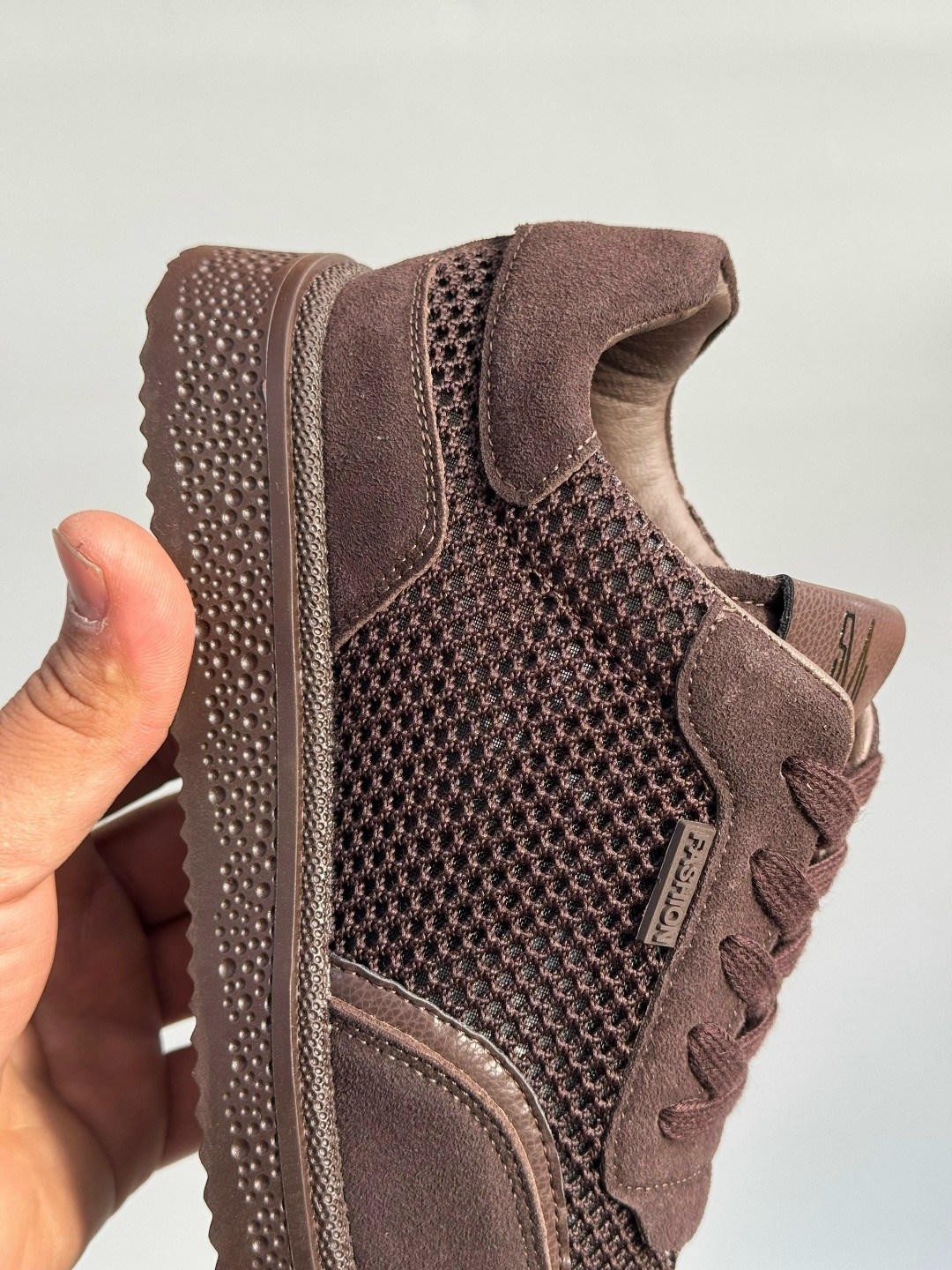 ,спортивная ,мужская ,кеды кроссовки,коричневые кроссовки