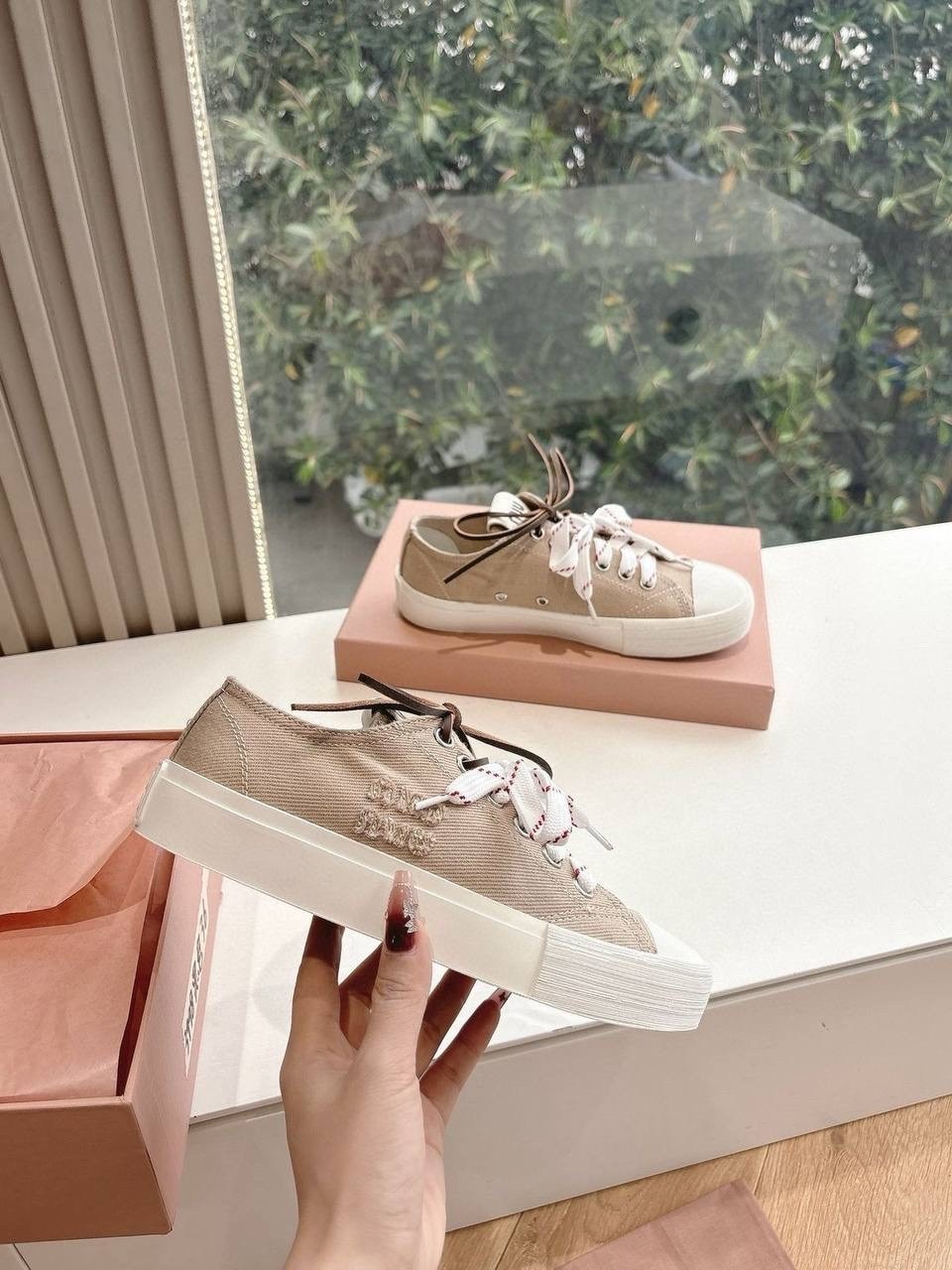 ,женские кроссовки miu miu,женские кеды miu miu,женские кеды dior,кеды miu miu