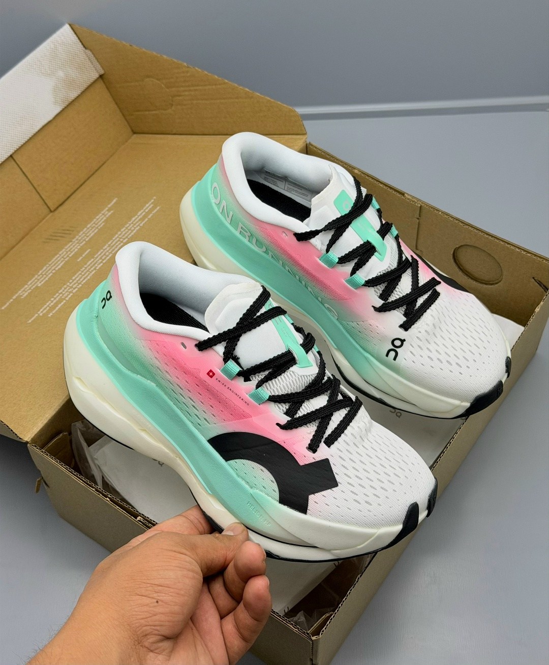 кроссовки,кроссовки беговые,женские кроссовки,спортивные кроссовки,кроссовка