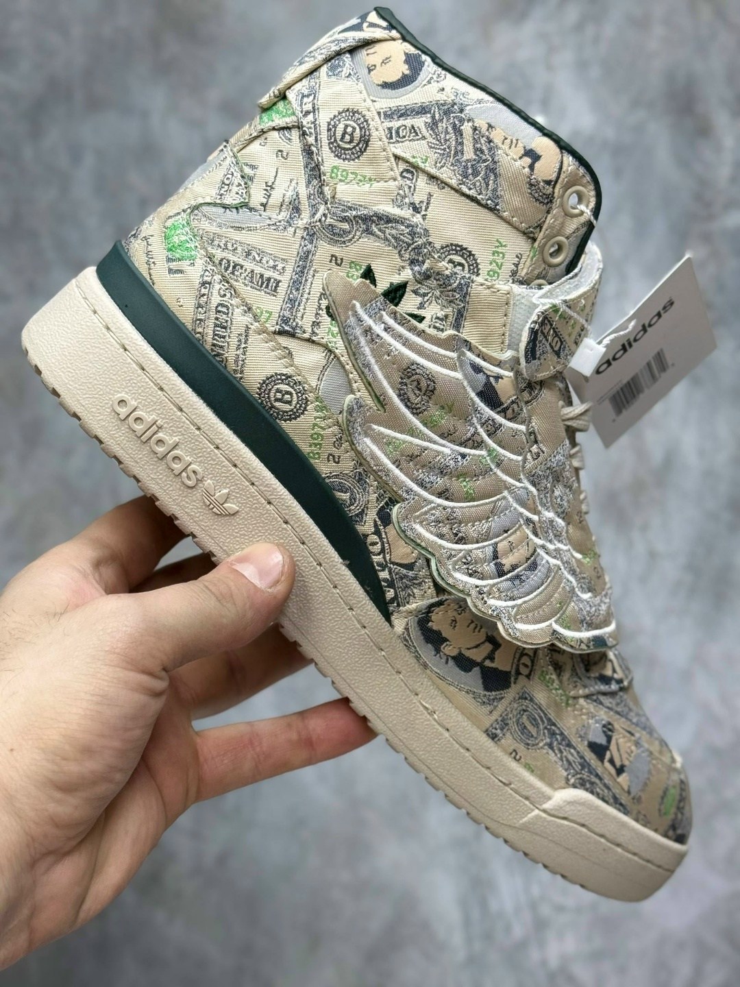 adidas originals кроссовки x jeremy scott forum hi wings,adidas jeremy scott x forum wings 1.0 money,кроссовки adidas jeremy scott x forum wings 1.0 'money' кремовые,adidas jeremy scott wings,кроссовк